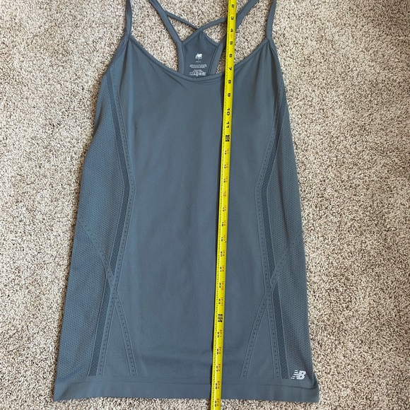 NWOT New Balance running Tank - Picture 2 of 4